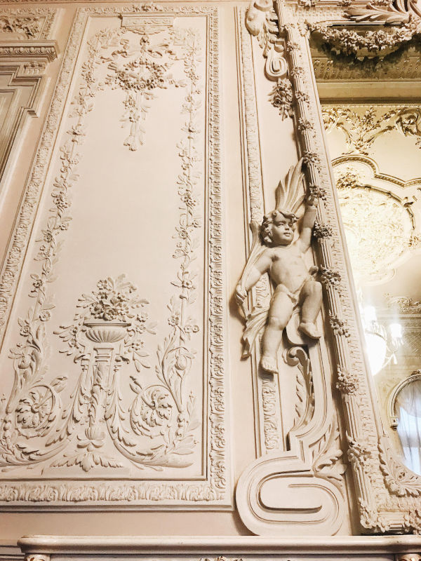 Мистецький центр «Шоколадний будинок»